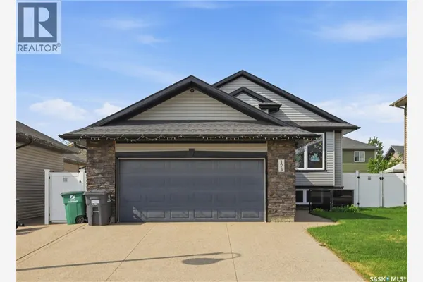 174 Whalley CRESCENT