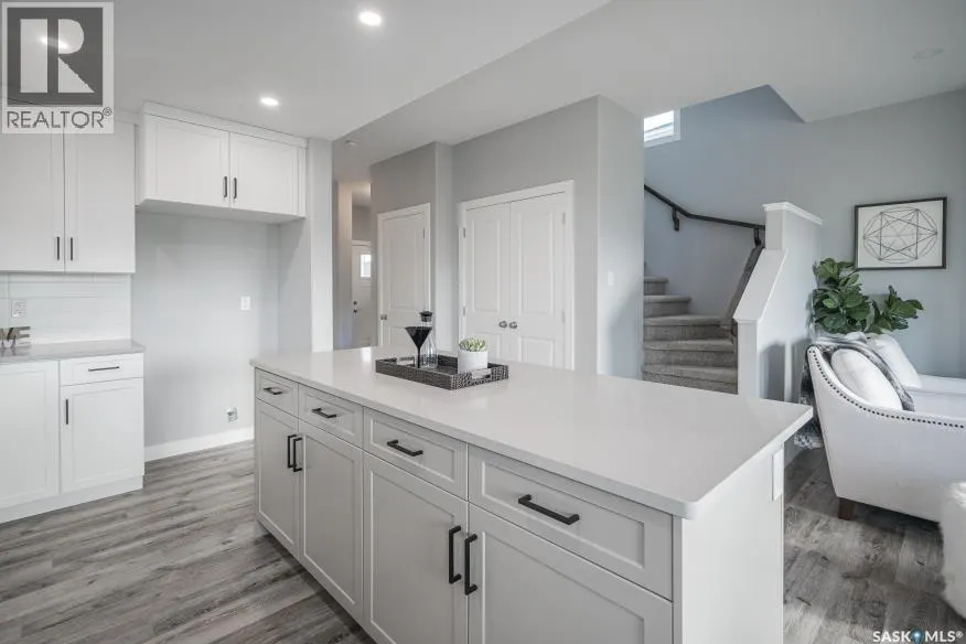 228 Traeger COMMON