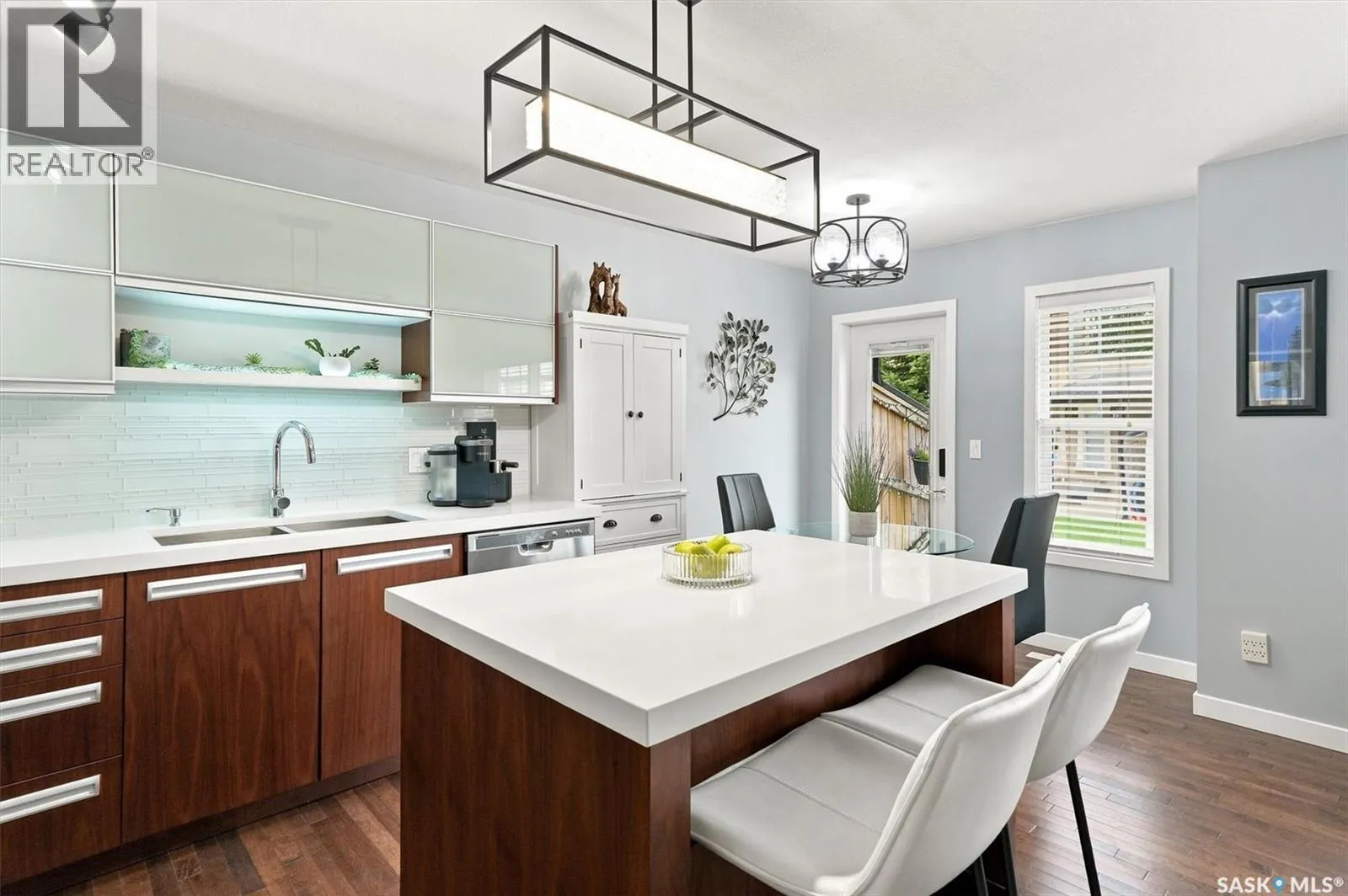 203 2007 Pohorecky CRESCENT