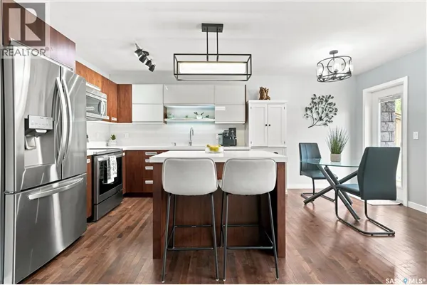 203 2007 Pohorecky CRESCENT