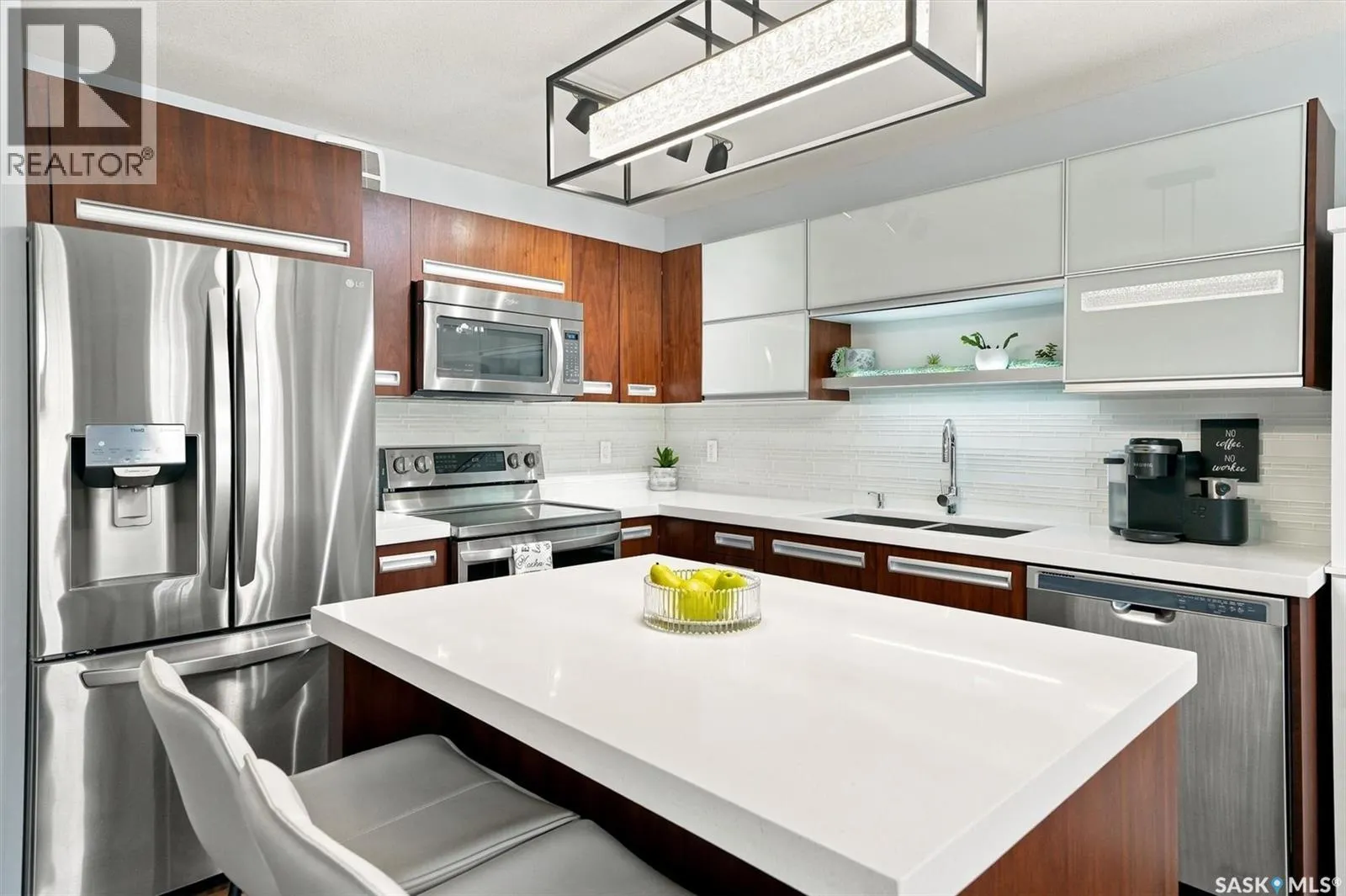 203 2007 Pohorecky CRESCENT