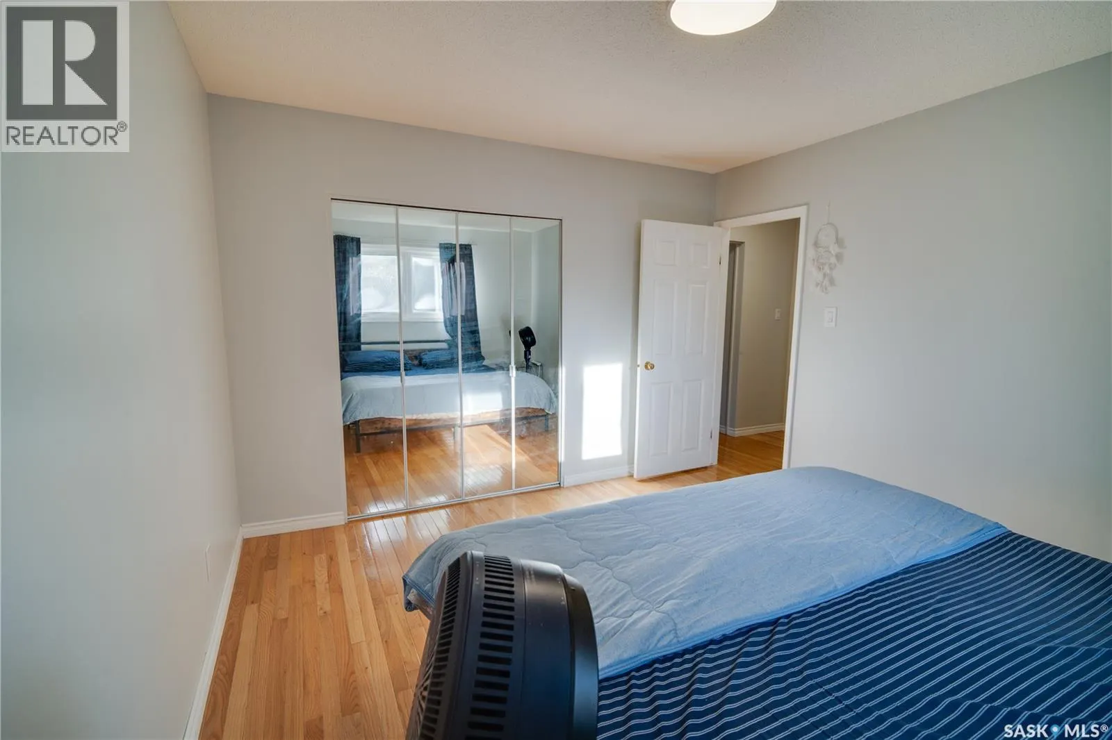 1304 Queen CRESCENT