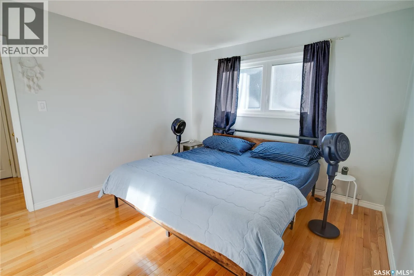 1304 Queen CRESCENT