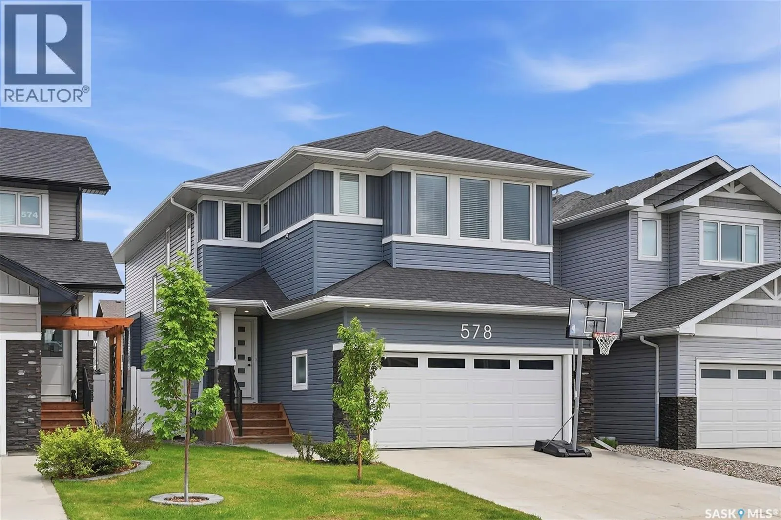 578 McFaull CRESCENT