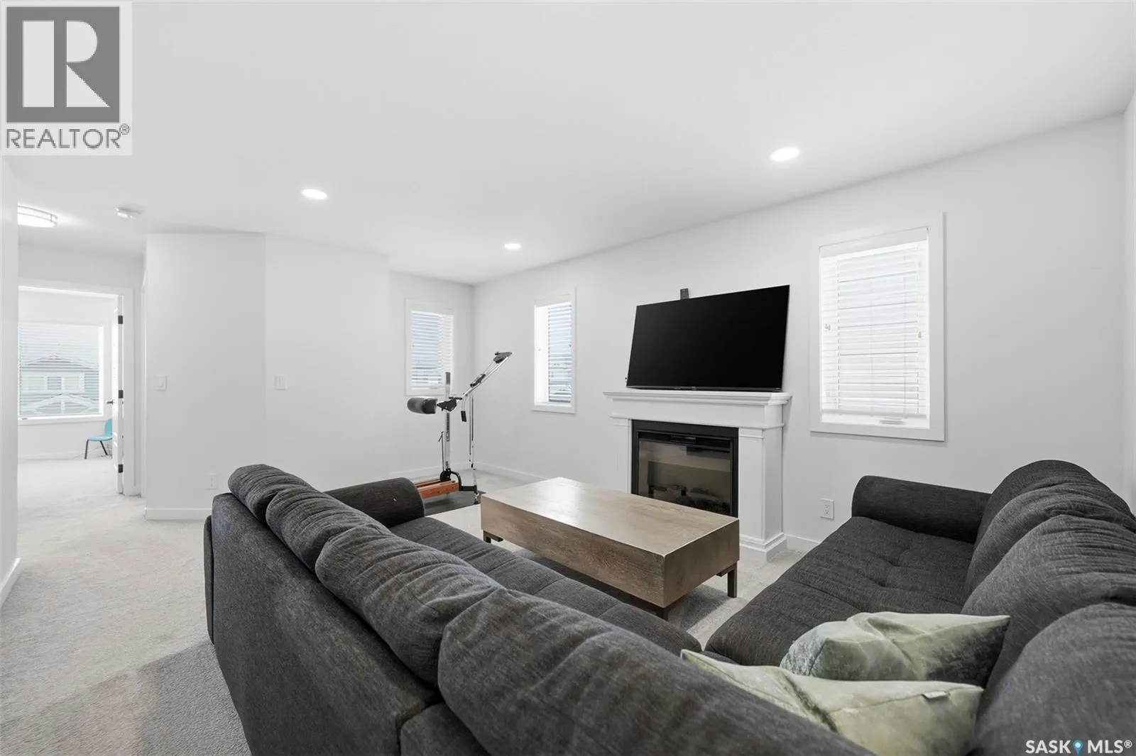 578 McFaull CRESCENT