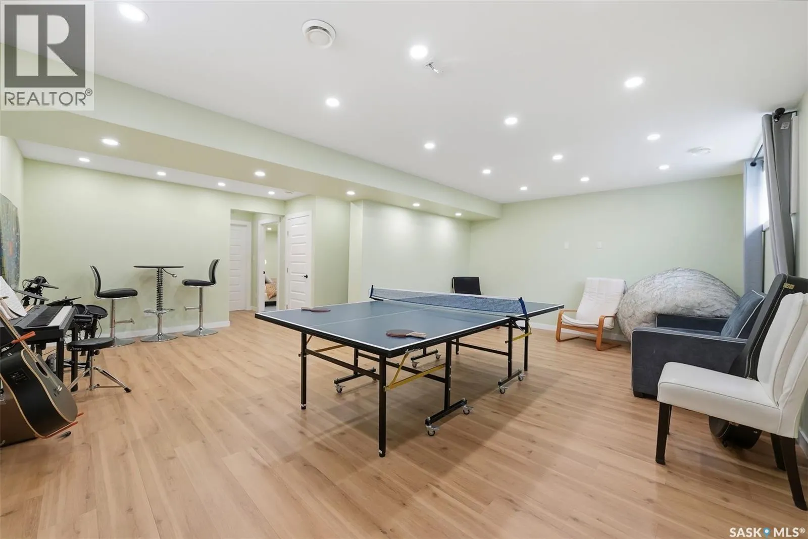 578 McFaull CRESCENT