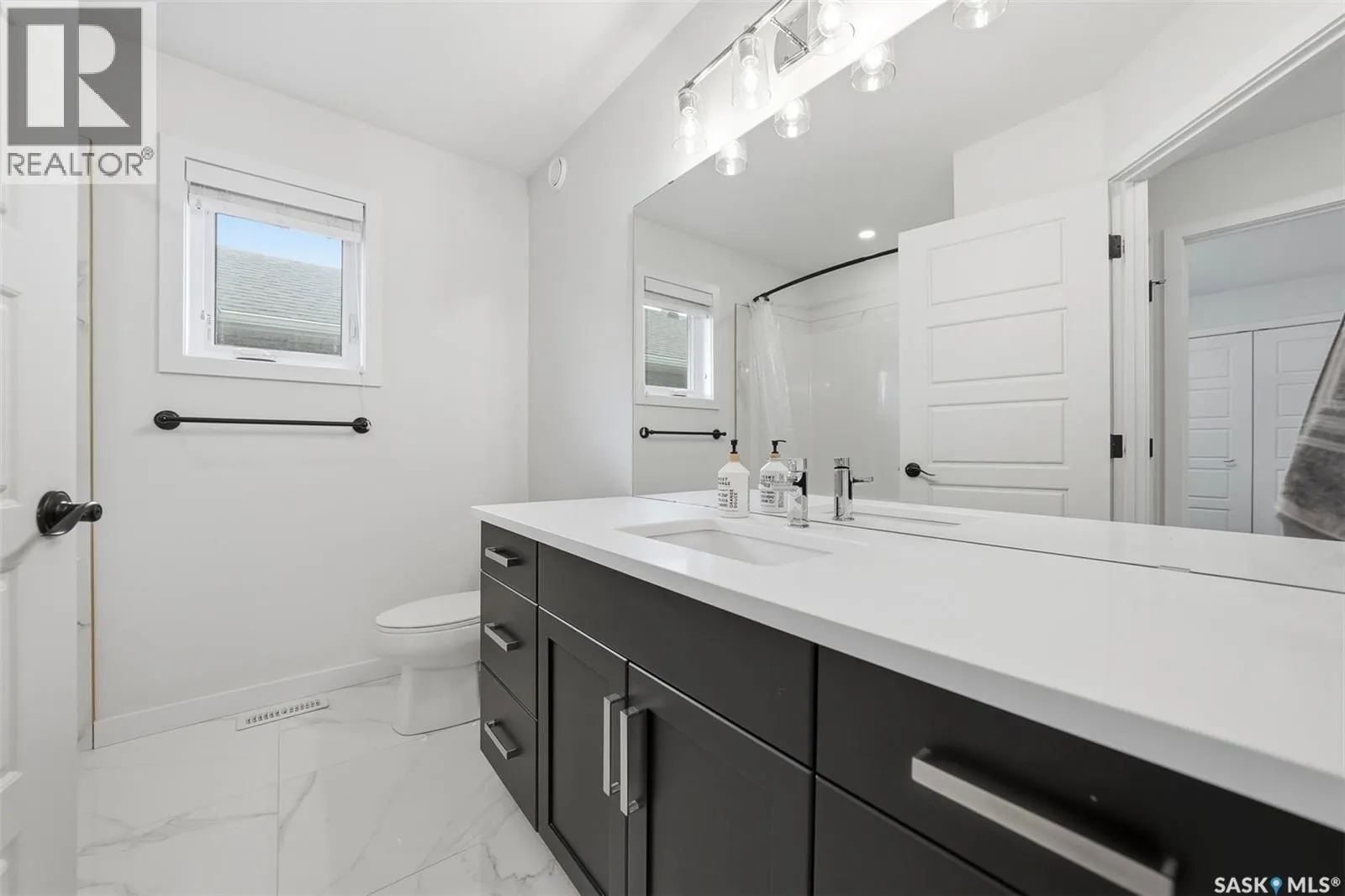 578 McFaull CRESCENT