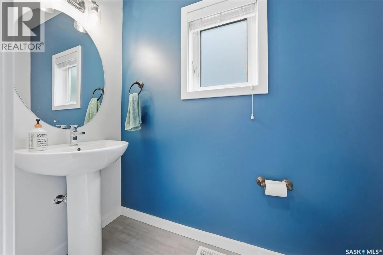 578 McFaull CRESCENT