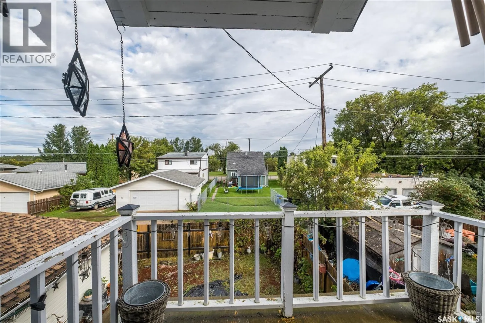 512 12th STREET W