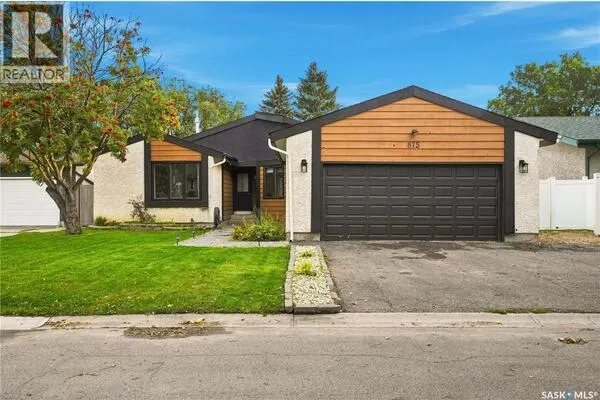 875 Seymour CRESCENT