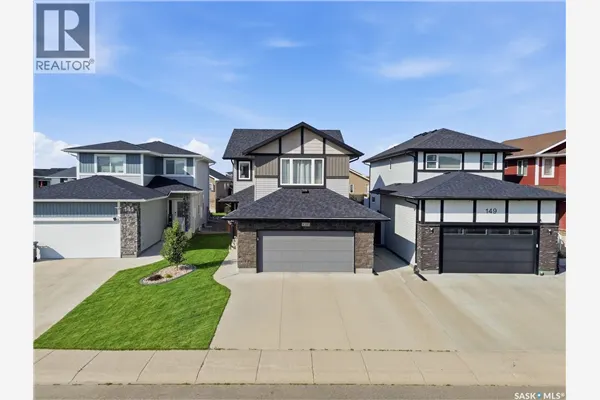 145 Cowan CRESCENT