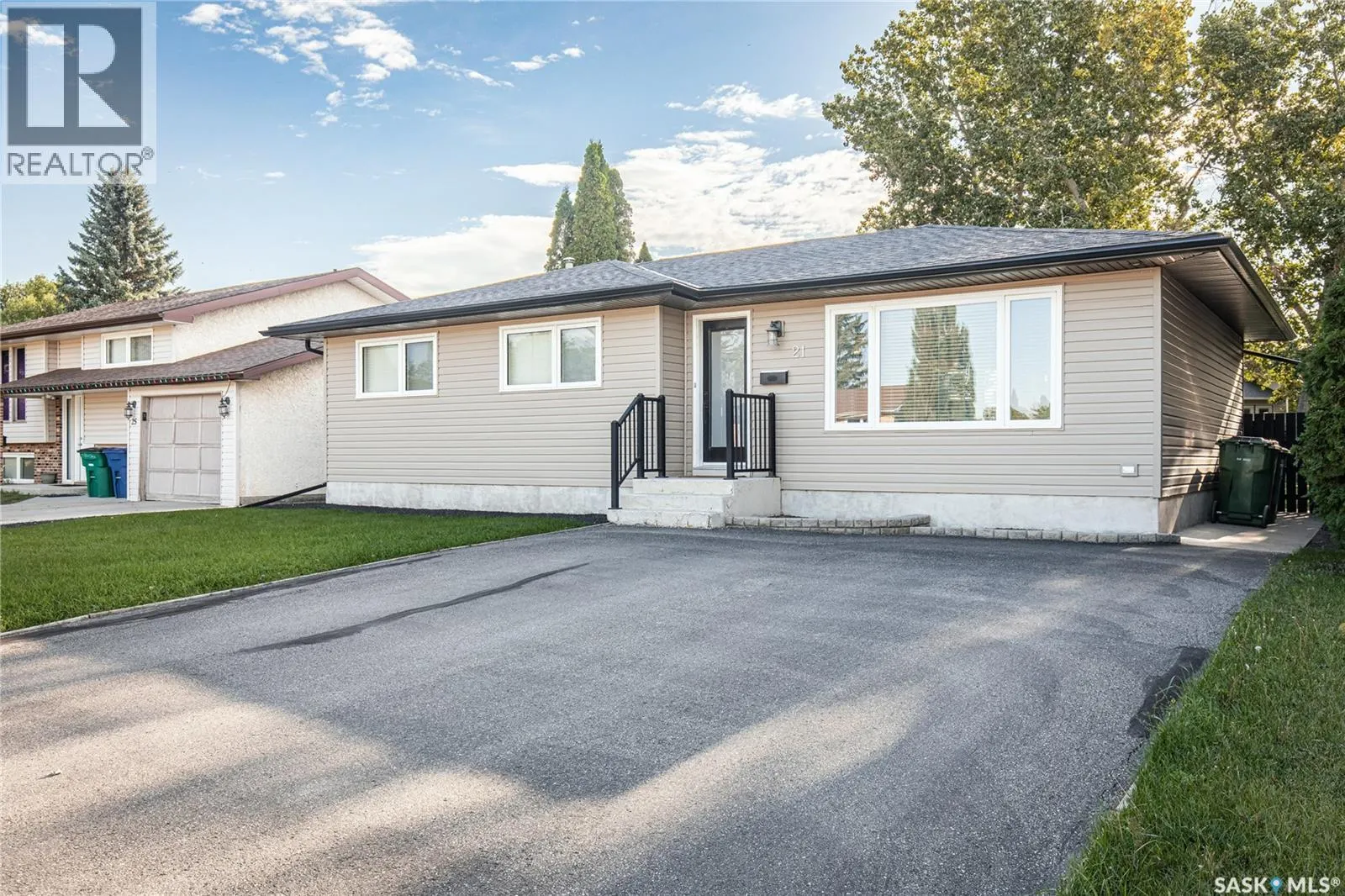 21 Blue Sage DRIVE