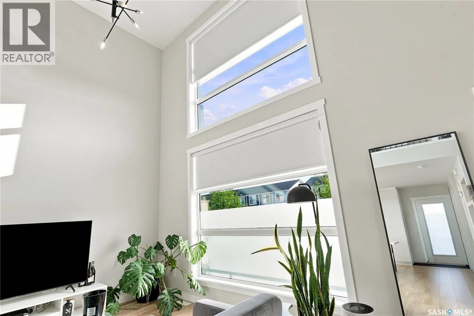 105 Westfield ROAD