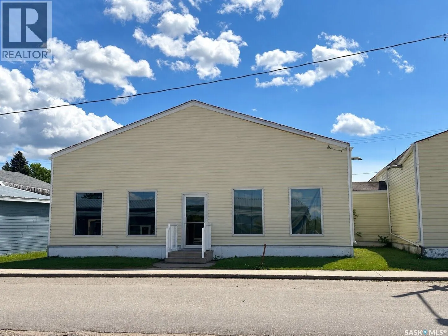 128 Bellamy AVENUE