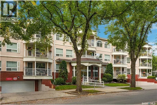 306 435 Main STREET