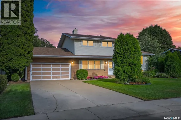 15 Harvard CRESCENT