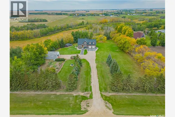 Acreage for sale: 4.25 Acre Gruenthal Private Estate, Rosthern Rm No. 403
