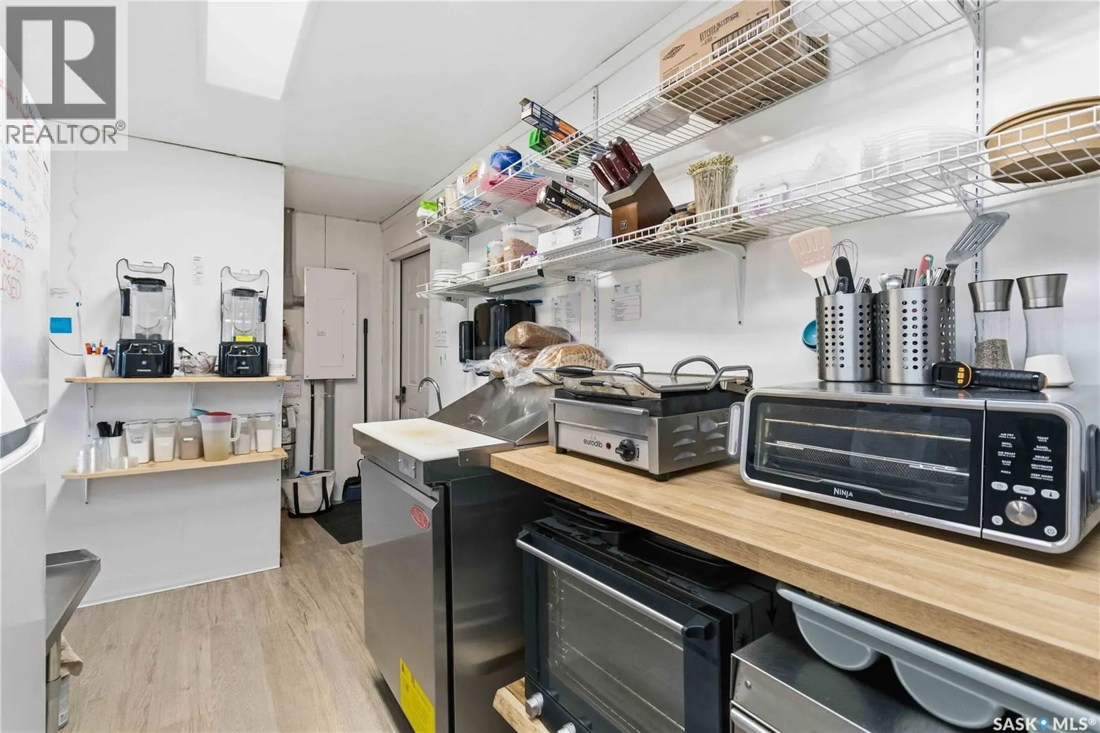 119 1st STREET S
