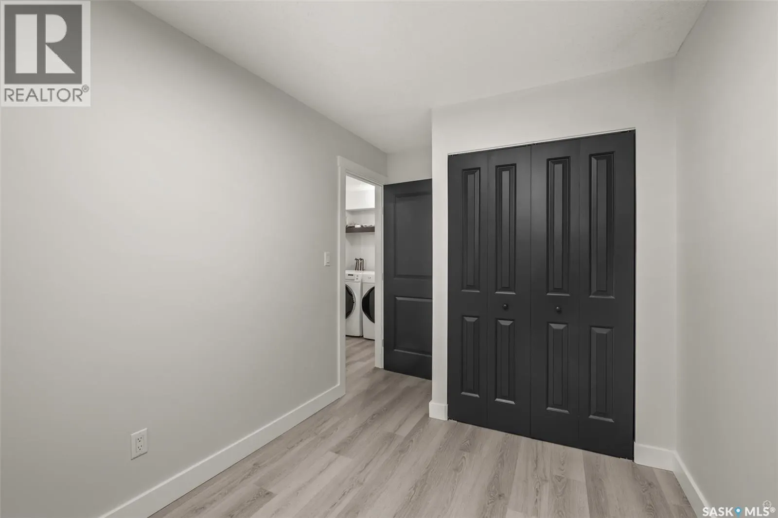 513 1580 Olive Diefenbaker DRIVE