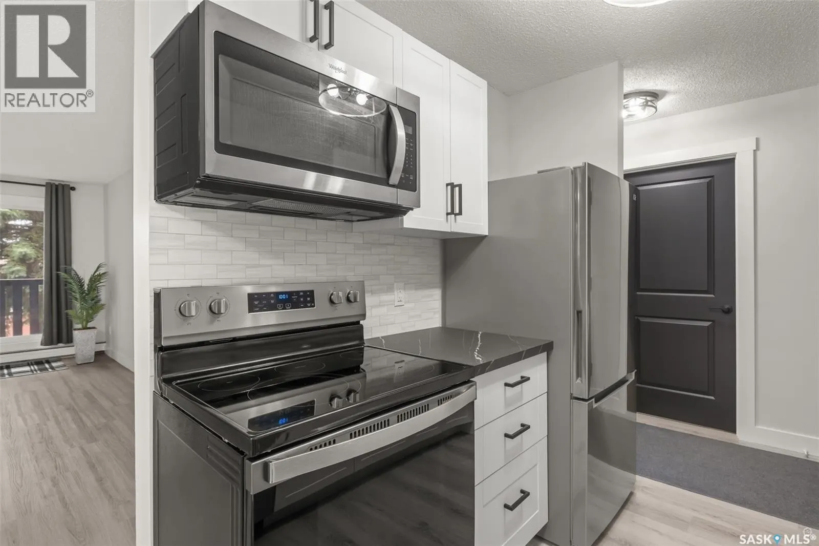 513 1580 Olive Diefenbaker DRIVE