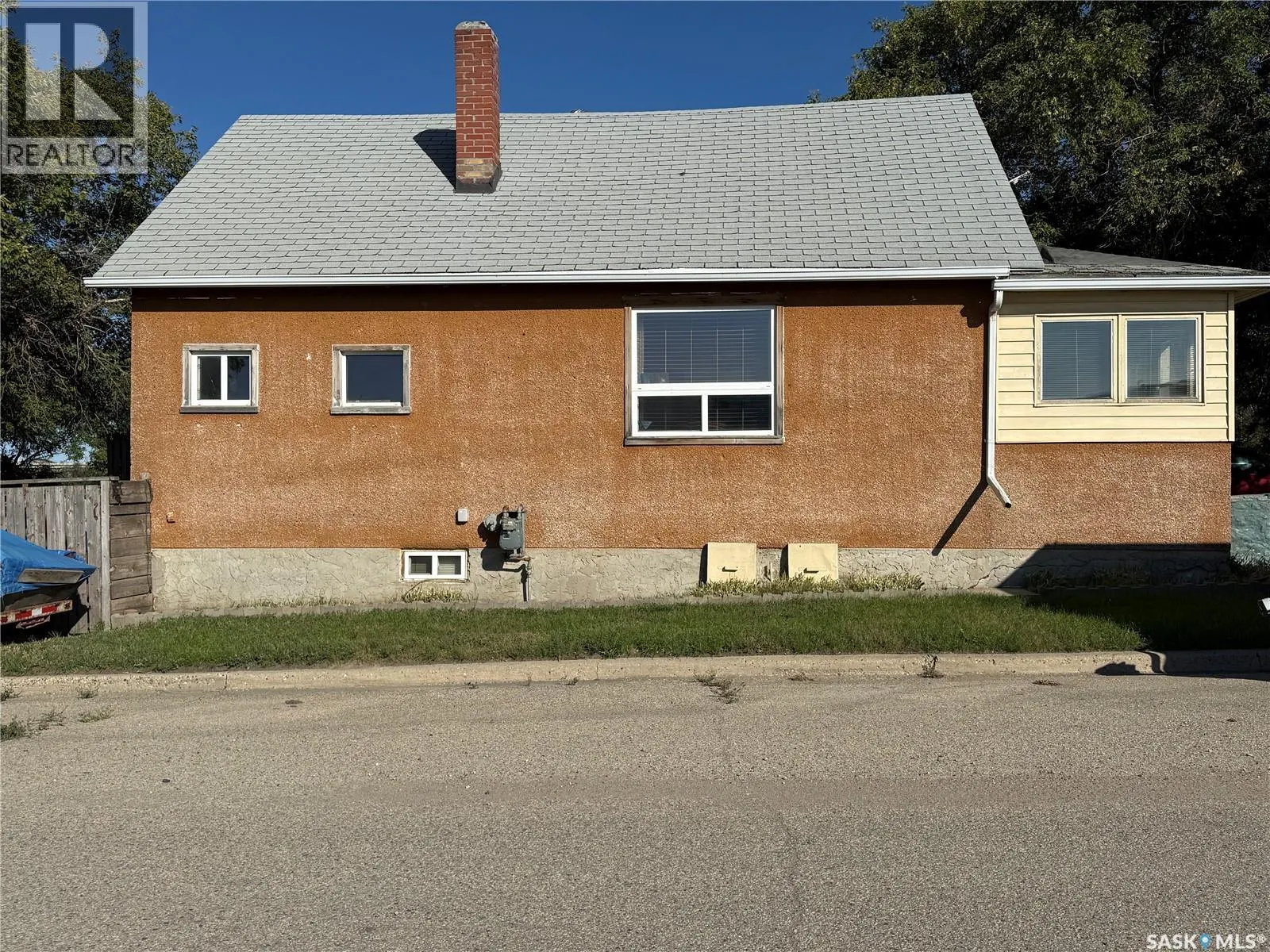 580 Maple STREET W