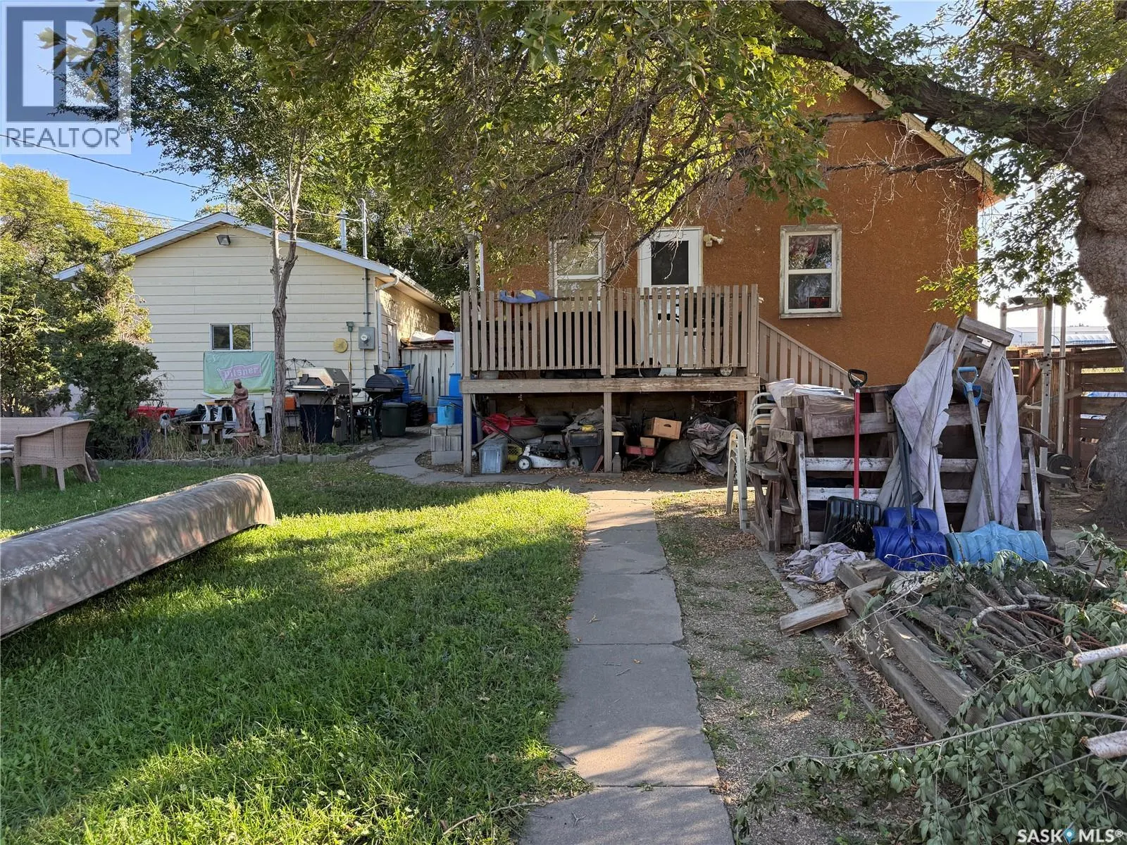 580 Maple STREET W