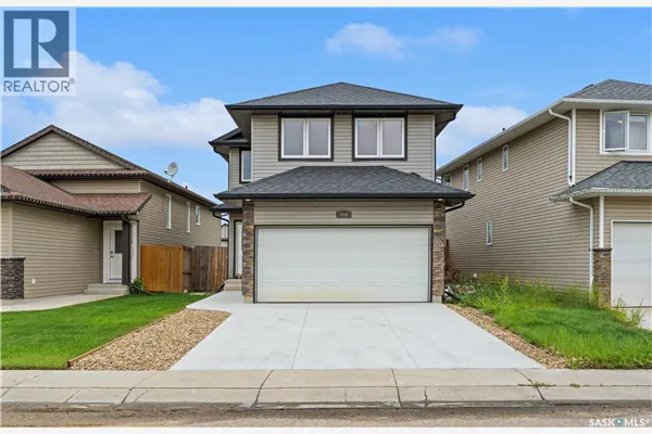 110 Henick CRESCENT