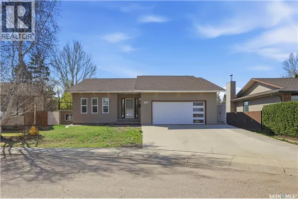 607 Addie CRESCENT