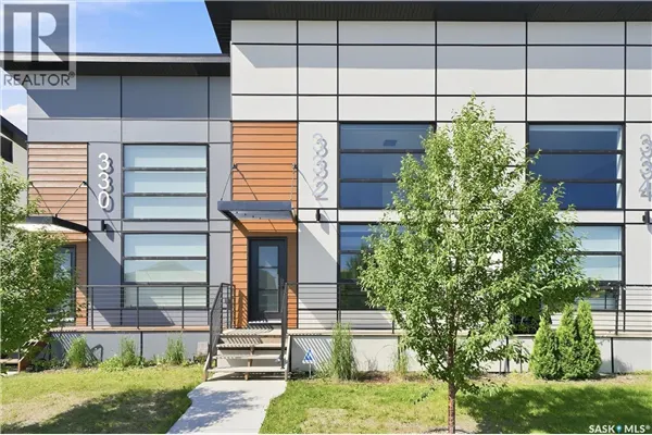 332 McFaull CRESCENT