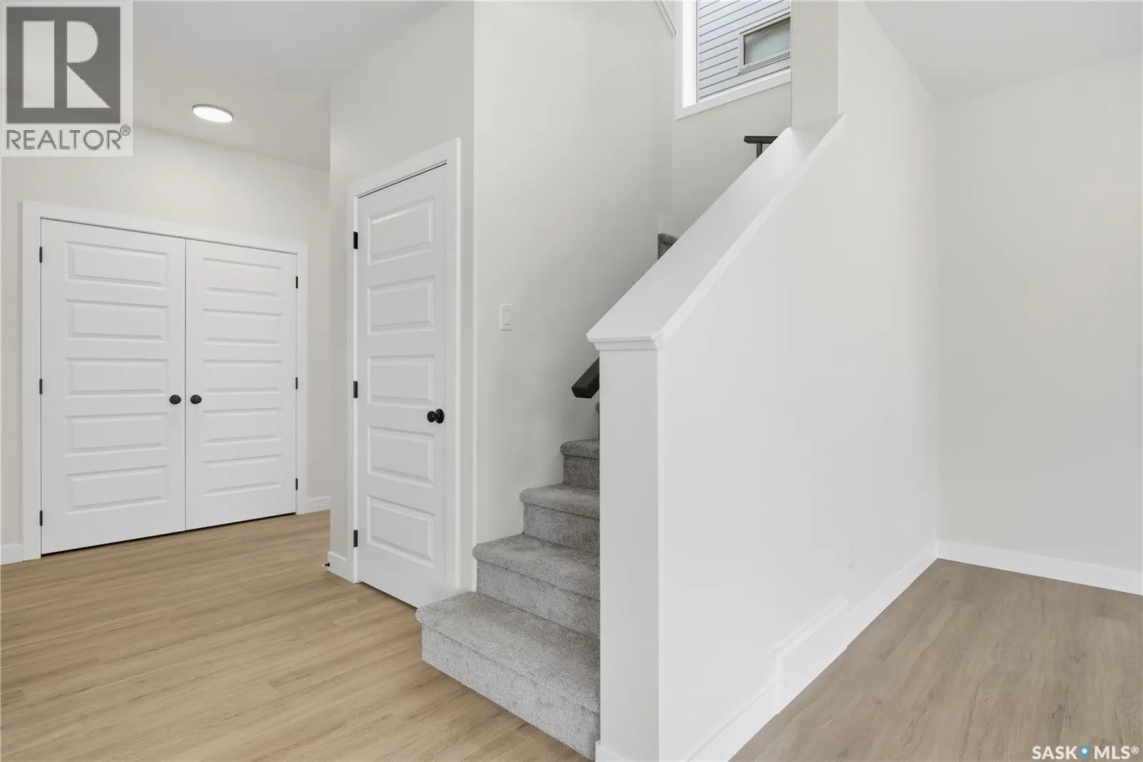 534 Cockcroft COURT