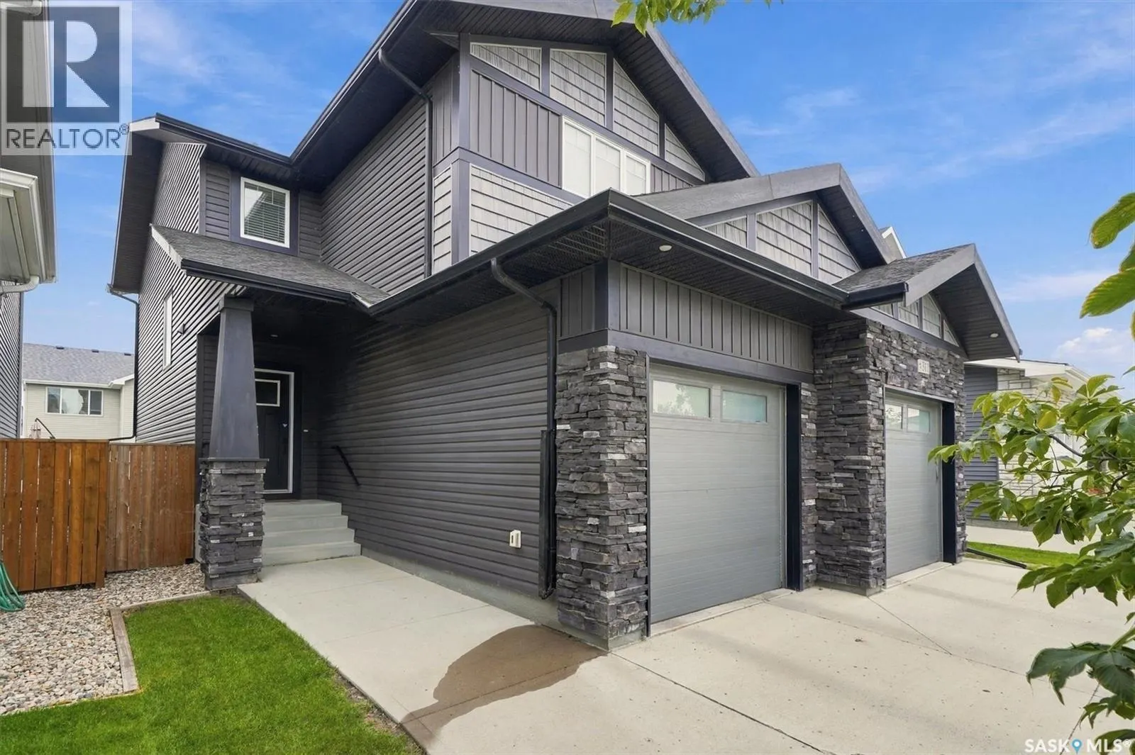 311 Dagnone CRESCENT