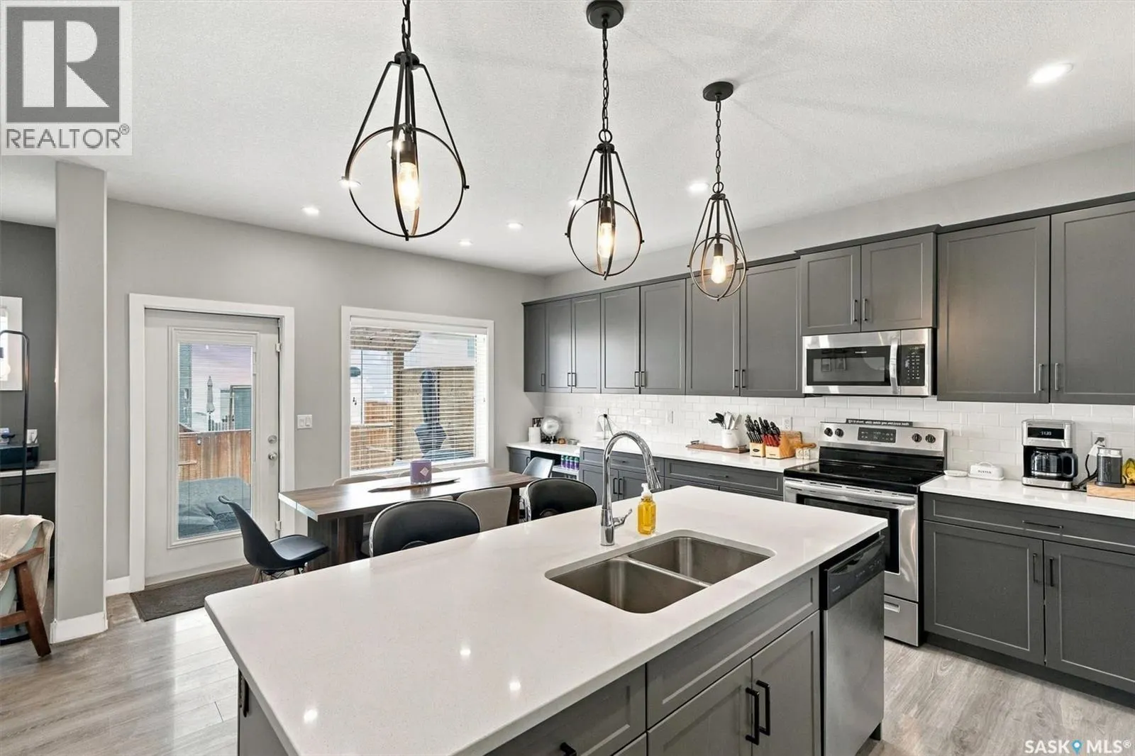 311 Dagnone CRESCENT