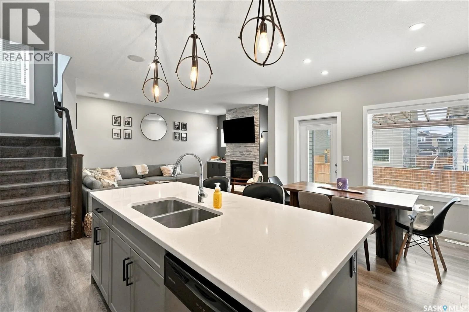 311 Dagnone CRESCENT