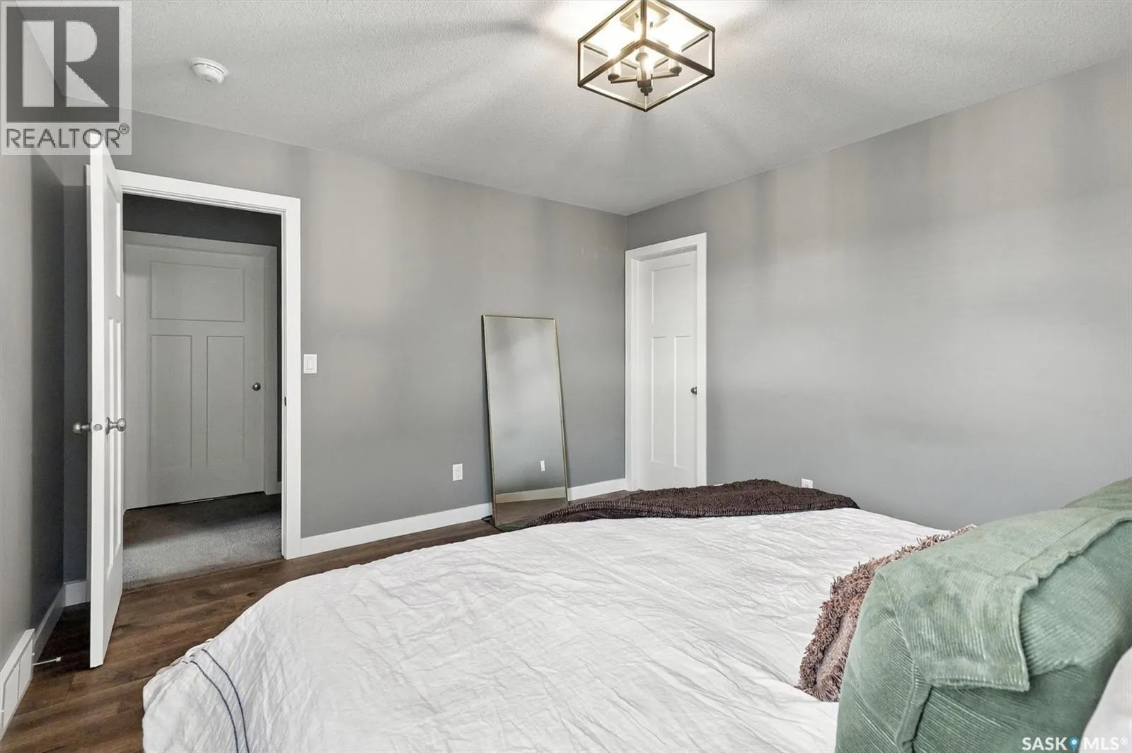 311 Dagnone CRESCENT