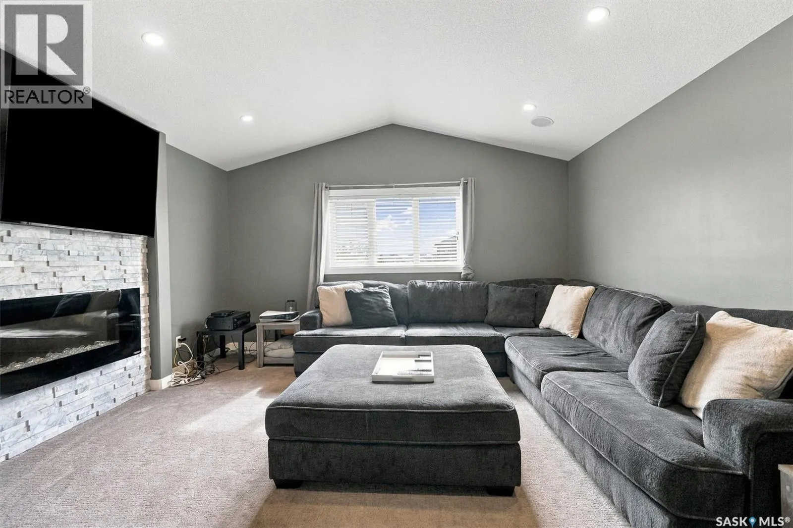 311 Dagnone CRESCENT