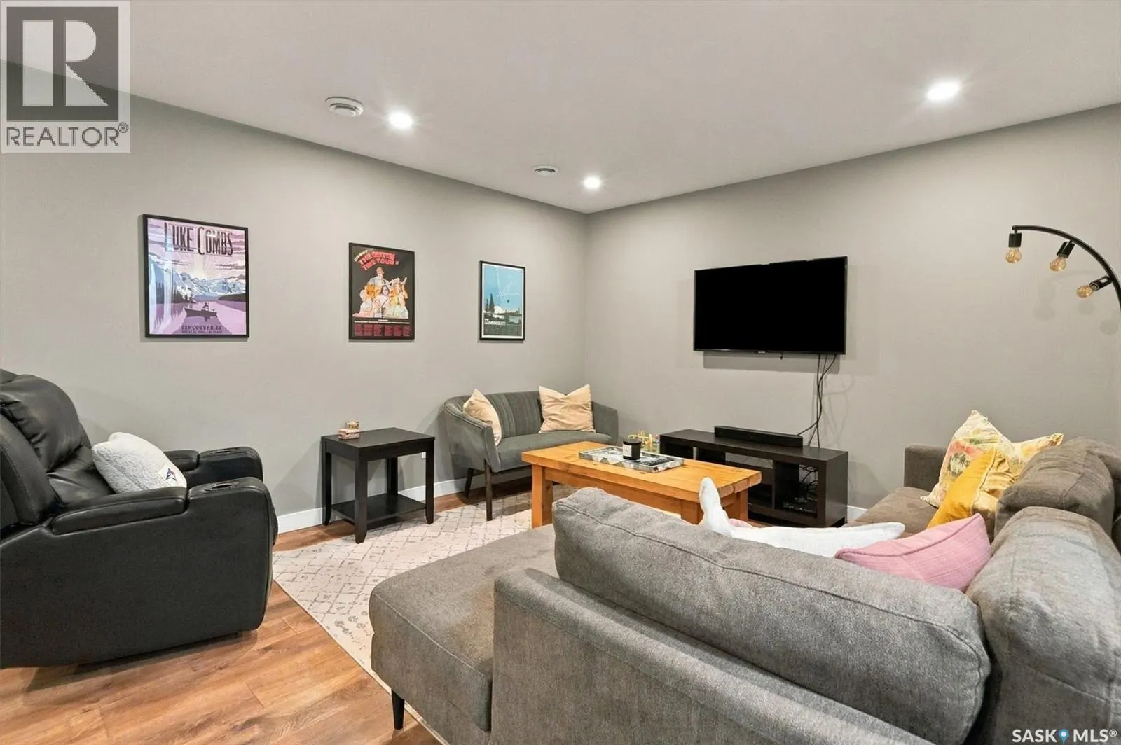311 Dagnone CRESCENT