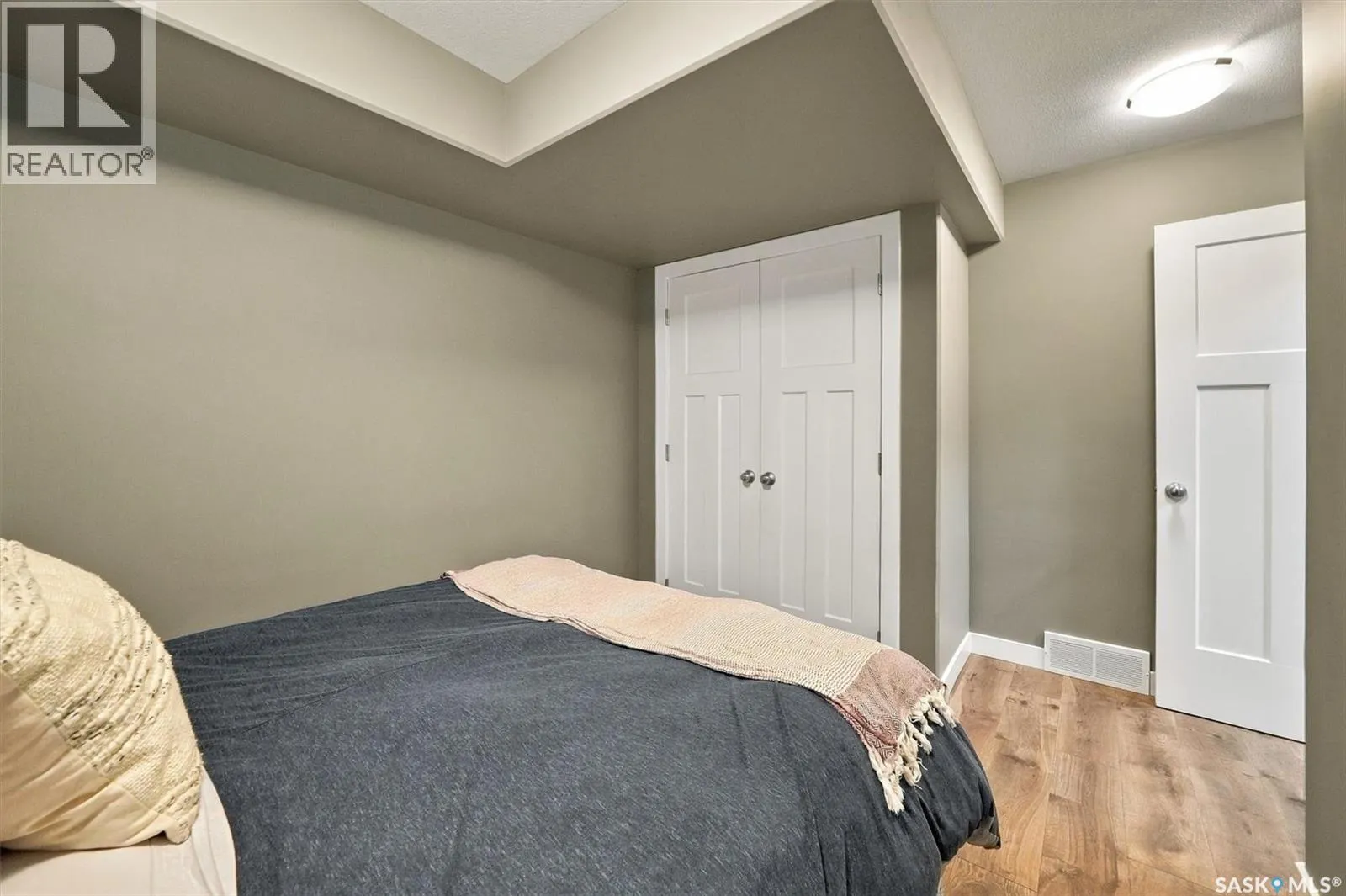 311 Dagnone CRESCENT
