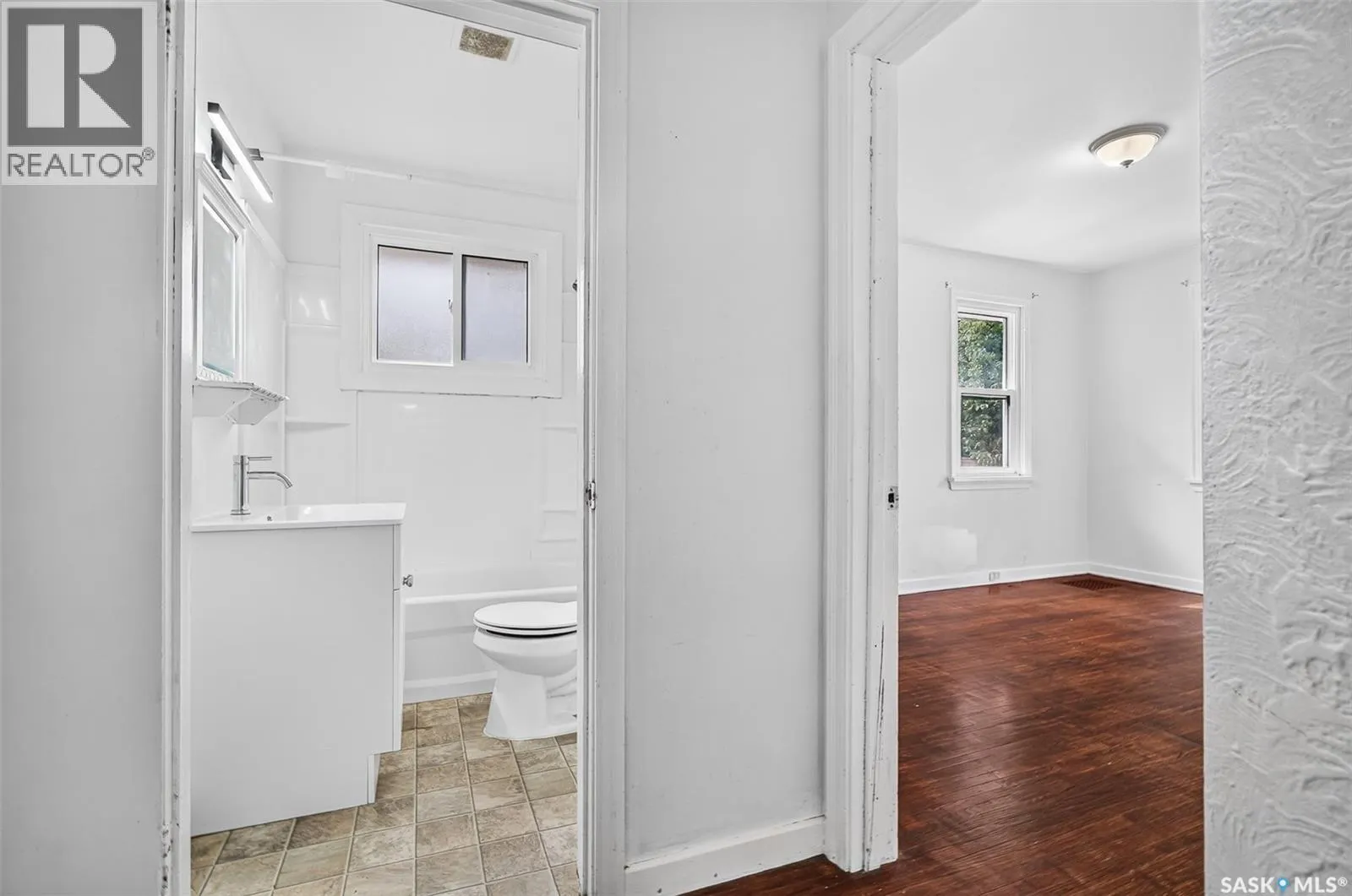 1023 Coteau STREET W