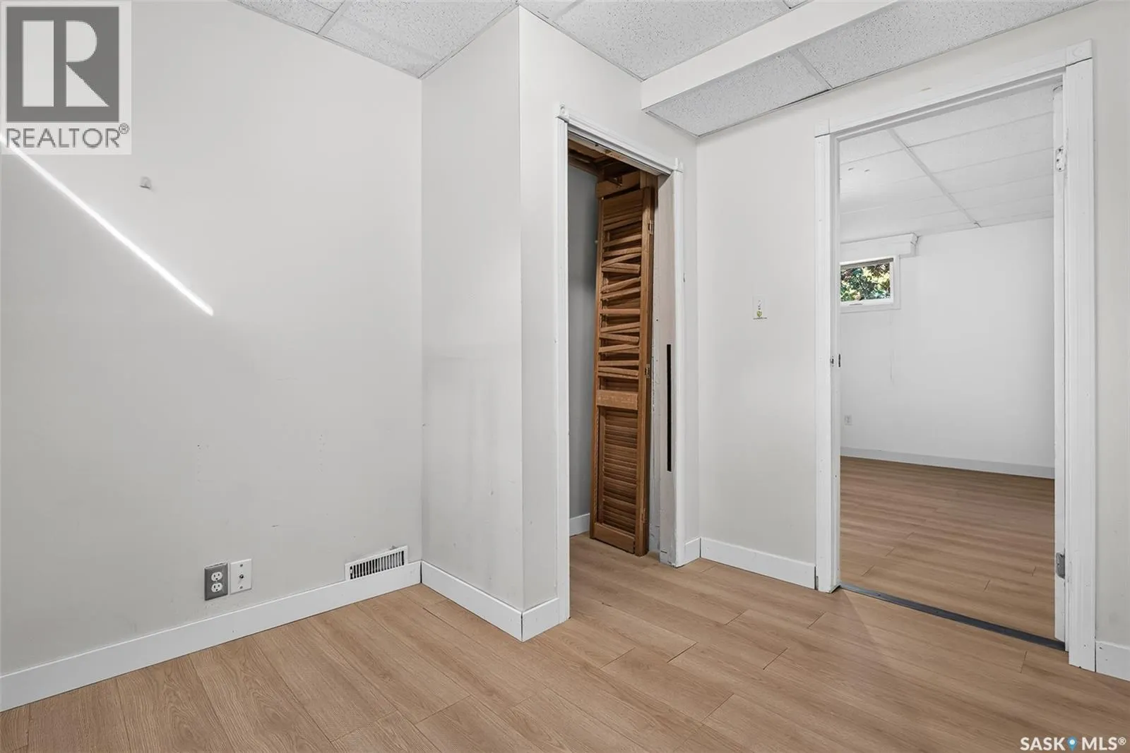 1023 Coteau STREET W