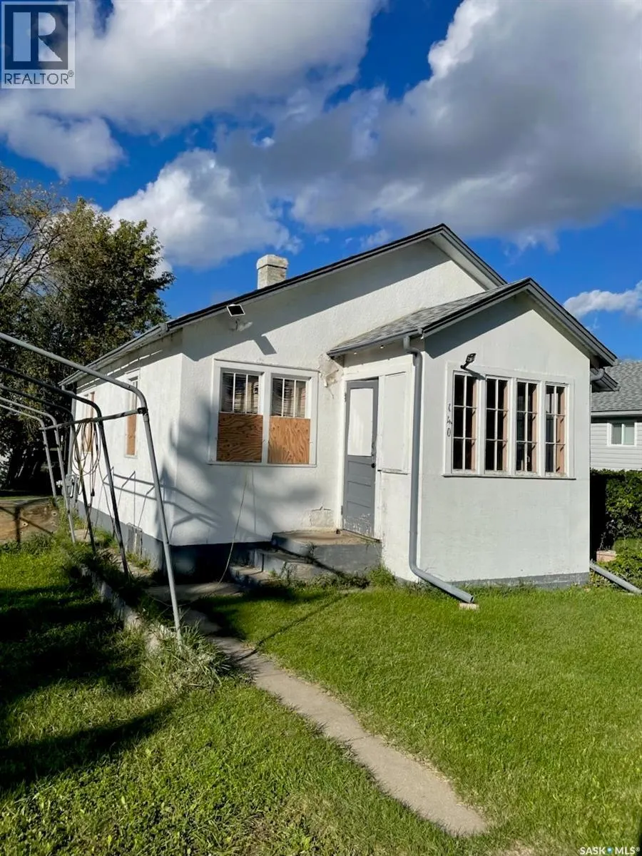 140 29th STREET W