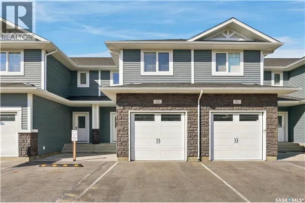 52 115 Veltkamp CRESCENT