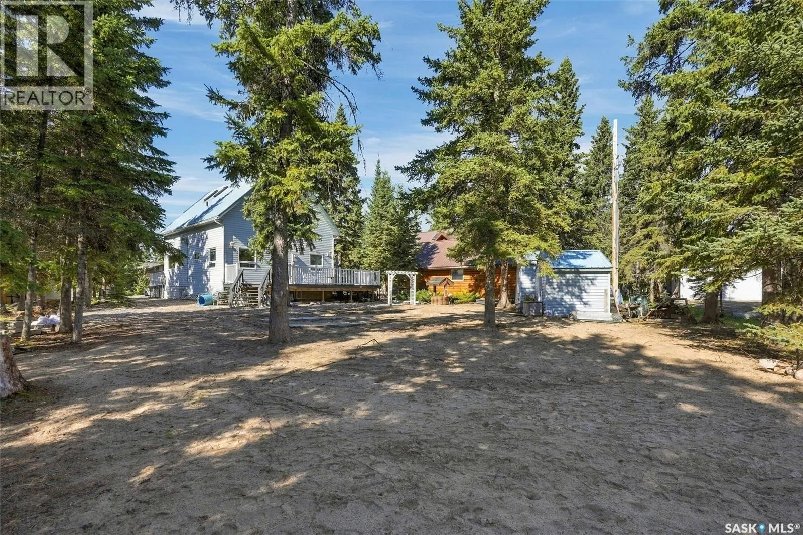 8 Lakeview DRIVE