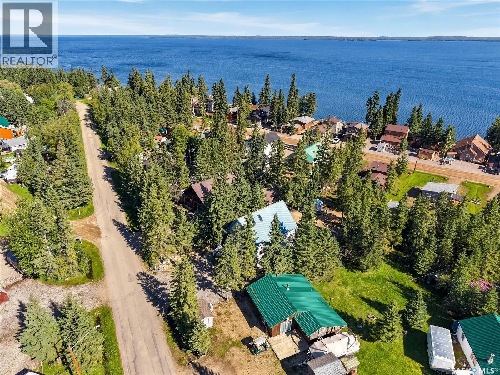 8 Lakeview DRIVE