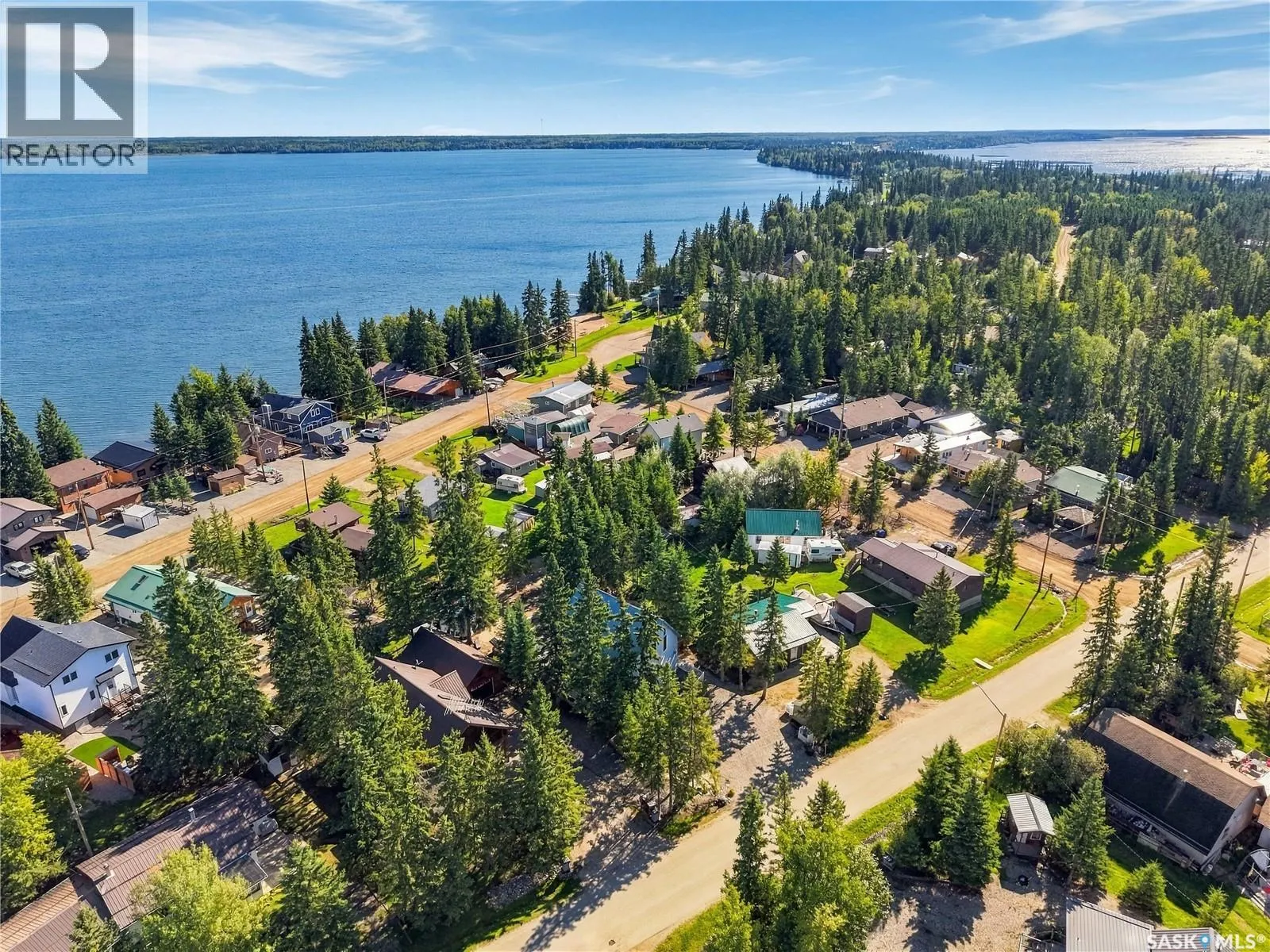 8 Lakeview DRIVE