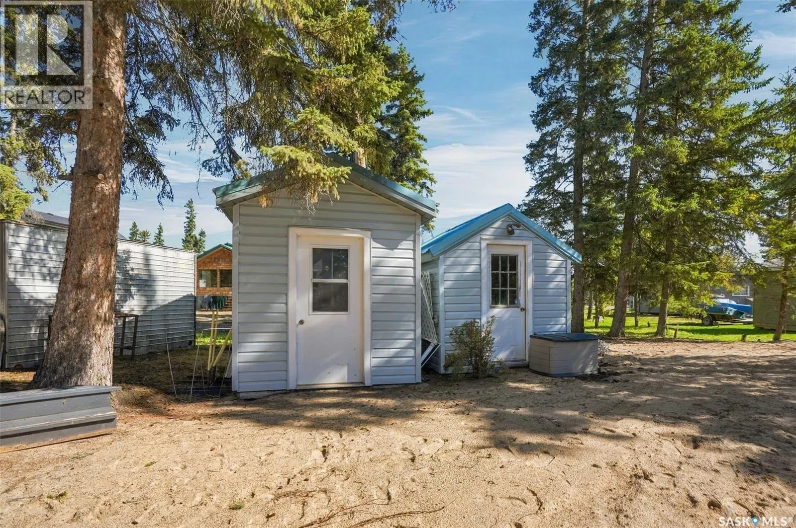 8 Lakeview DRIVE