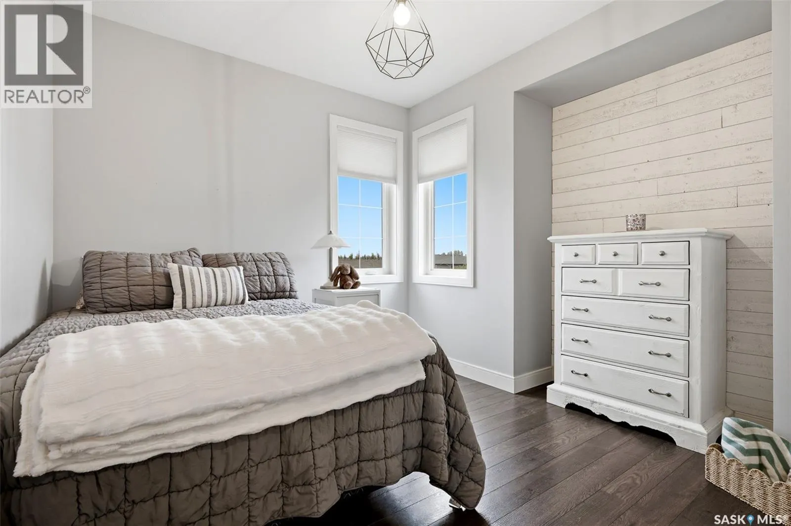 76 Emerald RIDGE E