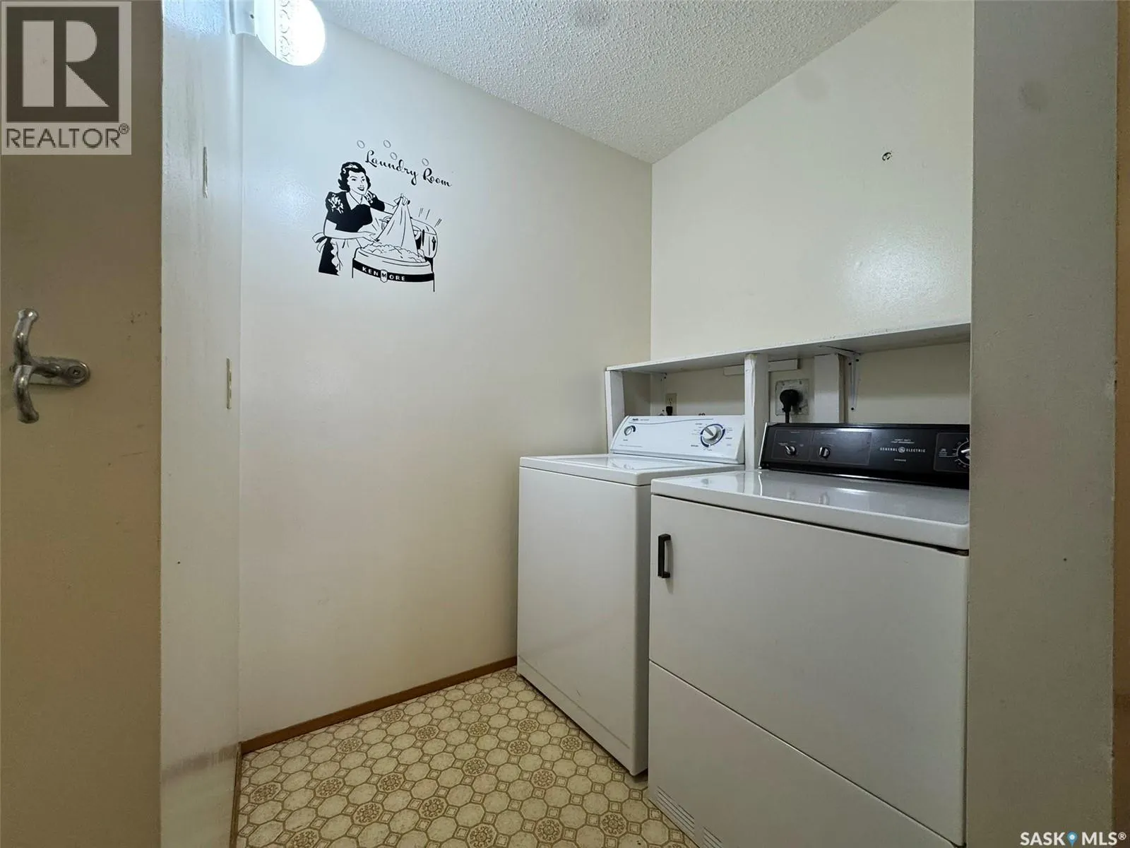 415 67 Wood Lily DRIVE