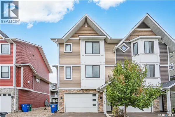 212 3220 11th STREET W