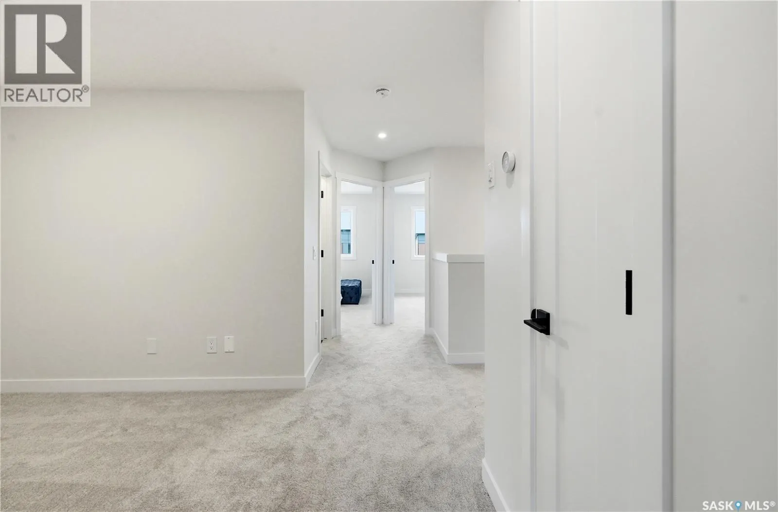 130 155 McFaull WAY