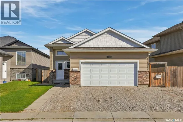 1114 Hargreaves WAY